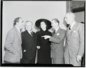 Pat Obrien Prints: Los Angeles Mayor Bowron With Actors
