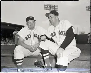 Hospitality Prints: Lou Boudreau Welcomes Player George Kell