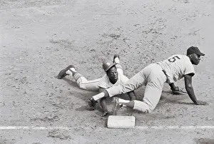 Professional Prints: Lou Brock Sliding into First Base