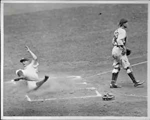 Lou Gehrig in Baseball Action