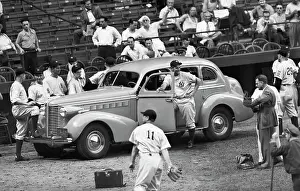 Lou Gehrig Given A Car At Stadium