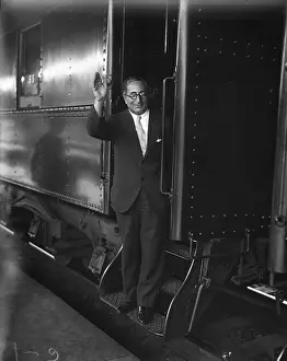 Mayer Prints: Louis. B. Mayer Waves As He Leaves