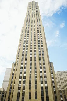 New York State Gallery: Low angle view of a building, Rockefeller Center, Manhattan, New York City