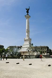 Low angle view of a statue, La Fontaine Des Quinconces, Monument Aux Girondins, Bordeaux, Aquitaine, France