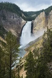 Images Dated 16th September 2014: Lower Yellowstone Waterfall