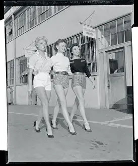 Lucy Marlow Walking with Colleagues