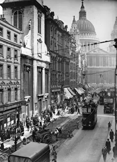 England Format Prints: Ludgate Hill