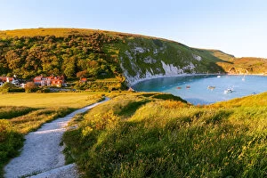 Images Dated 8th June 2013: Lulworth Cove, West Lulworth, Dorset, England