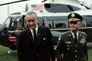 Westmoreland Prints: Lyndon B. Johnson and William Westmoreland Leaving Helicopter