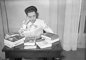 Madame Curie's Daughter, Eve