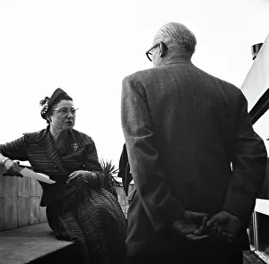 Huty25204 Prints: Madame Karsh And Le Corbusier