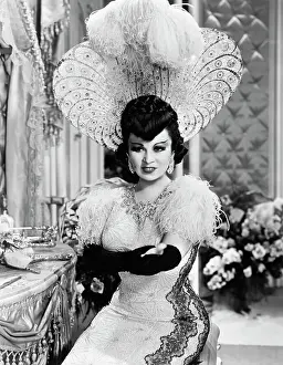 Mae West Starring in Every Day's a Holiday