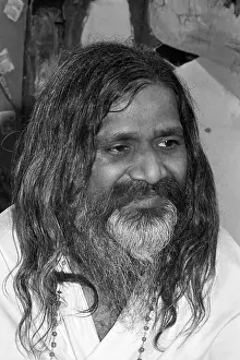 Maharishi Mahesh Yogi in an Airport Lounge