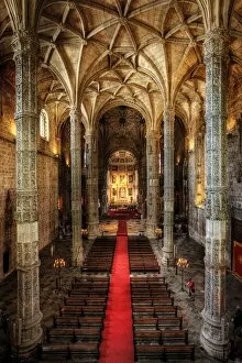 The Main Chapel In The Monastery of Saint Jerome (Jeri┬┐oei┬┐oenimos Monastery), Lisbon, Portugal