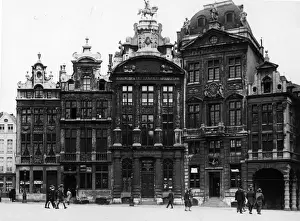 Feature Architectural Prints: Maison Des Brasseurs