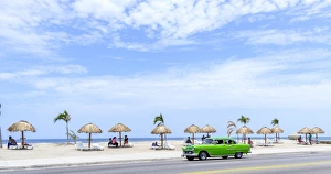 Images Dated 10th May 2013: Man made Beach on The Malecon