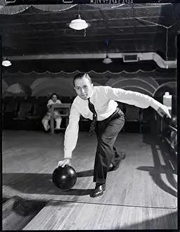 Bowling Prints: Man Bowling in Tie