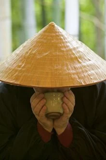 Images Dated 17th November 2004: Man drinking tea, Kyoto, Honshu, Japan, close-up