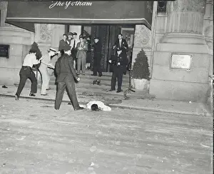 Shock Prints: Man Jumps to Death from NY Hotel