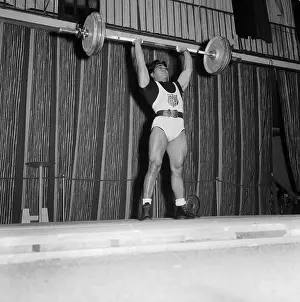 Munich Prints: Man Lifting a Barbell