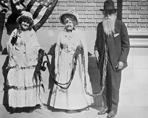 Strange Prints: Man with Longest Beard Being Honored