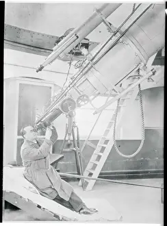 Greenwich Prints: Man Looking Through Telescope