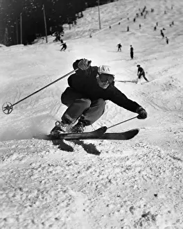 Man skiing