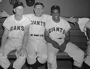 Willie Mays Prints: Manager Leo Durocher with Whitey Lockman and WIllie Mays