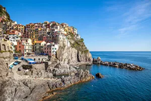 Images Dated 16th May 2017: Manarola in afternoon