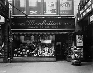 File 51 2460 Prints: Manhattan Hat Store