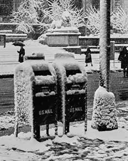 Huty37084 Prints: Manhattan Snowfall