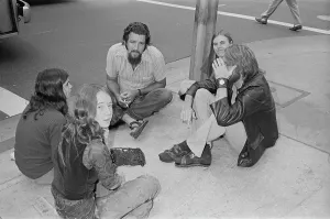 Huty25074 Prints: Manson Family Members outside Court