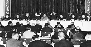 Mao Tse-Tung Seated W/Officials, Speaking