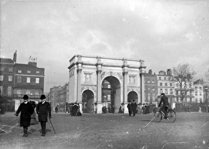 Images Dated 26th June 2012: Marble Arch