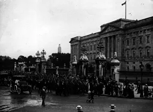 Historical Central Press Art Prints Gallery: March Past