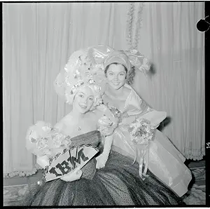 Mardi Gras Prints: Mardi Gras Ball Fashion