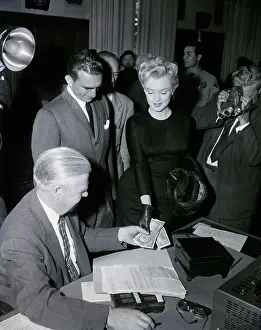 Marilyn Monroe Pays Traffic Ticket