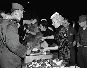 Private Prints: Marilyn Monroe Serving GIs