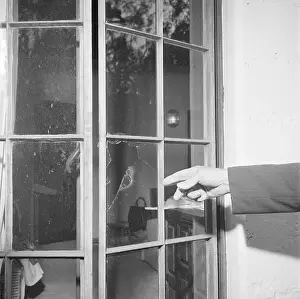 Marilyn Monroe's Broken Bedroom Window
