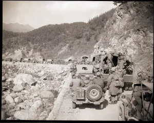 Jeep Prints: US Marines En Route to the Chosin Reservoir