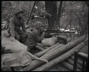 Reservoir Prints: Marines Man A Machine Gun