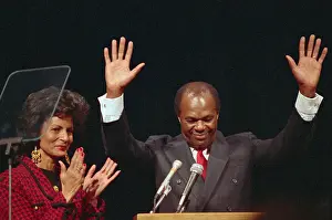 Marion Barry Acknowledging Applause