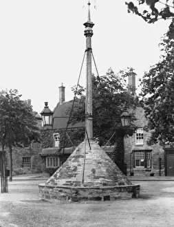 Herbert Felton (1888-1968) Photography Prints: Market Cross