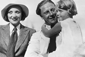 Tweed Prints: Marlene Dietrich and Family