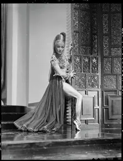 Marlene Dietrich in Kismet