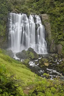 Marokopa Falls, Waikato, North Island, New Zealand