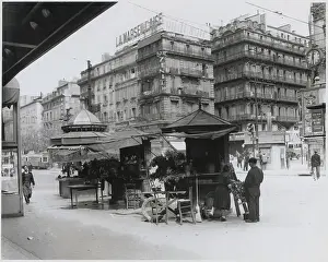 Marseilles Prints: Marseille Street Scene