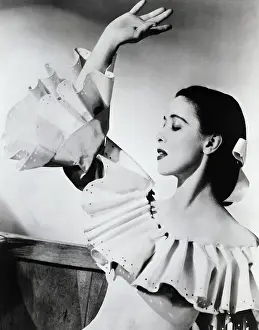 Eyes Closed Prints: Martha Graham in Appalachian Spring