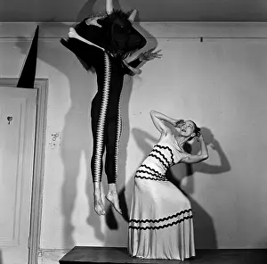 Rehearsing Prints: Martha Graham's Errand Of The Maze