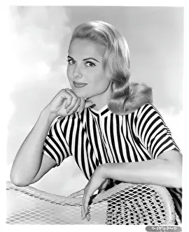 Lac0045 Prints: Martha Hyer In Wives And Lovers
